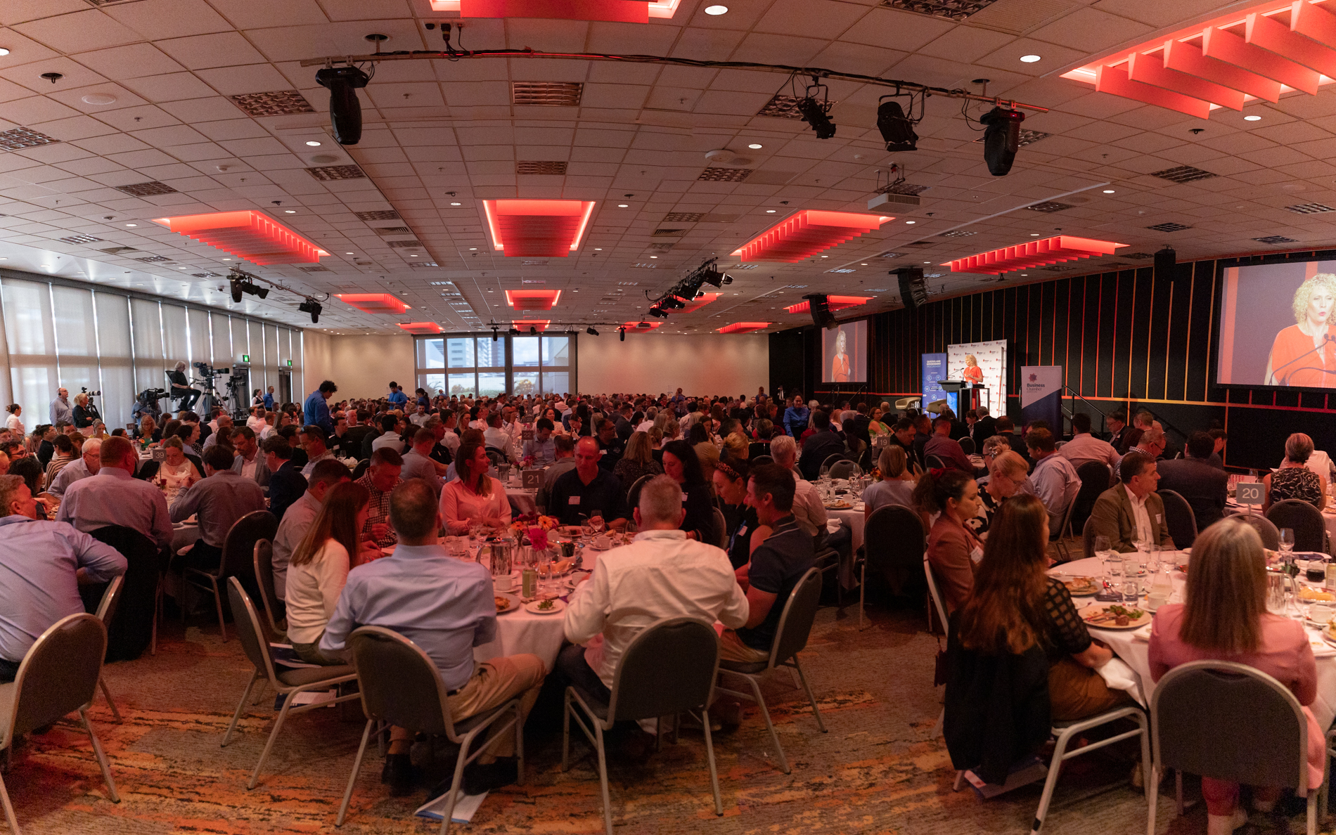 2025_11_11 Procurment Event - Web Res--2