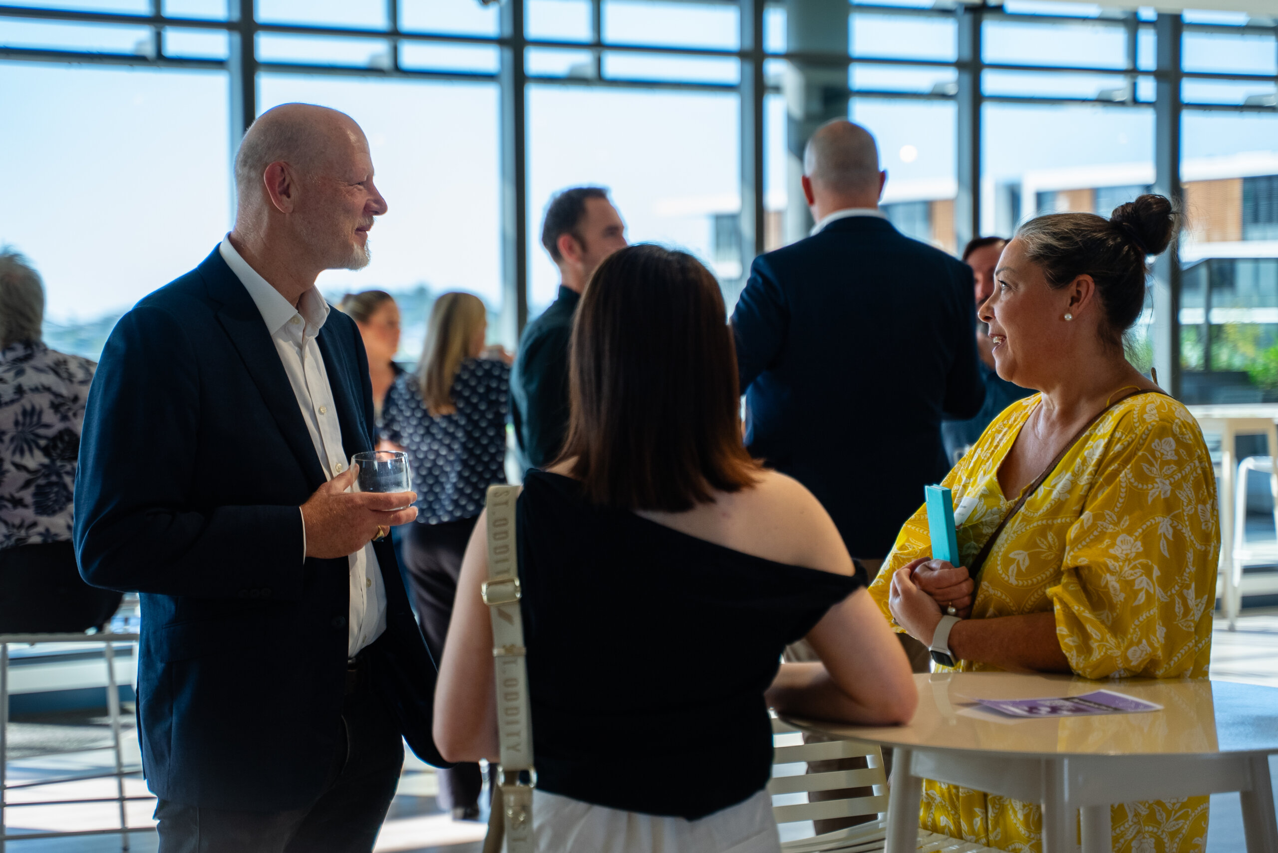 BCQ - Digital Future_Networking_10