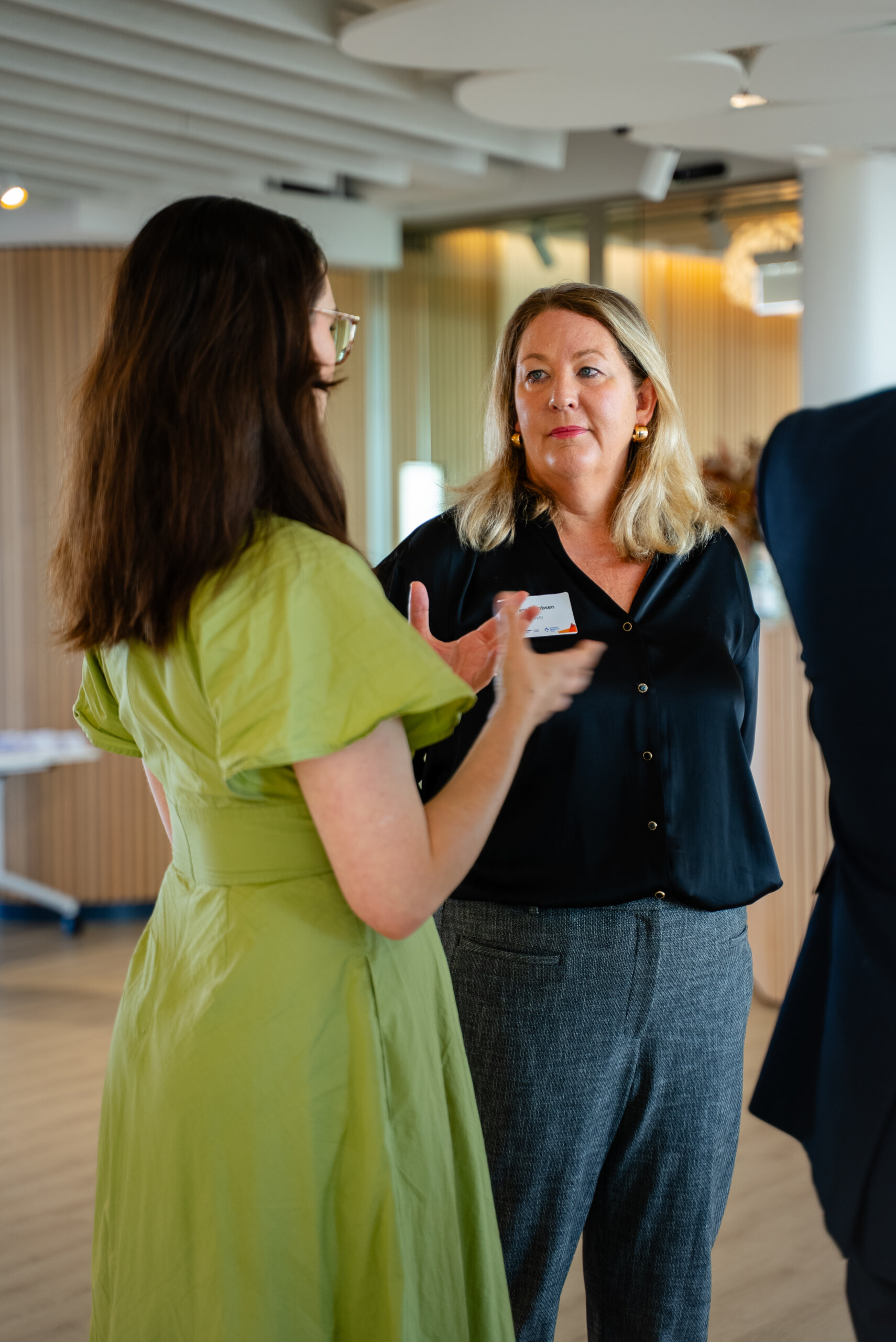 BCQ - Digital Future_Networking_11