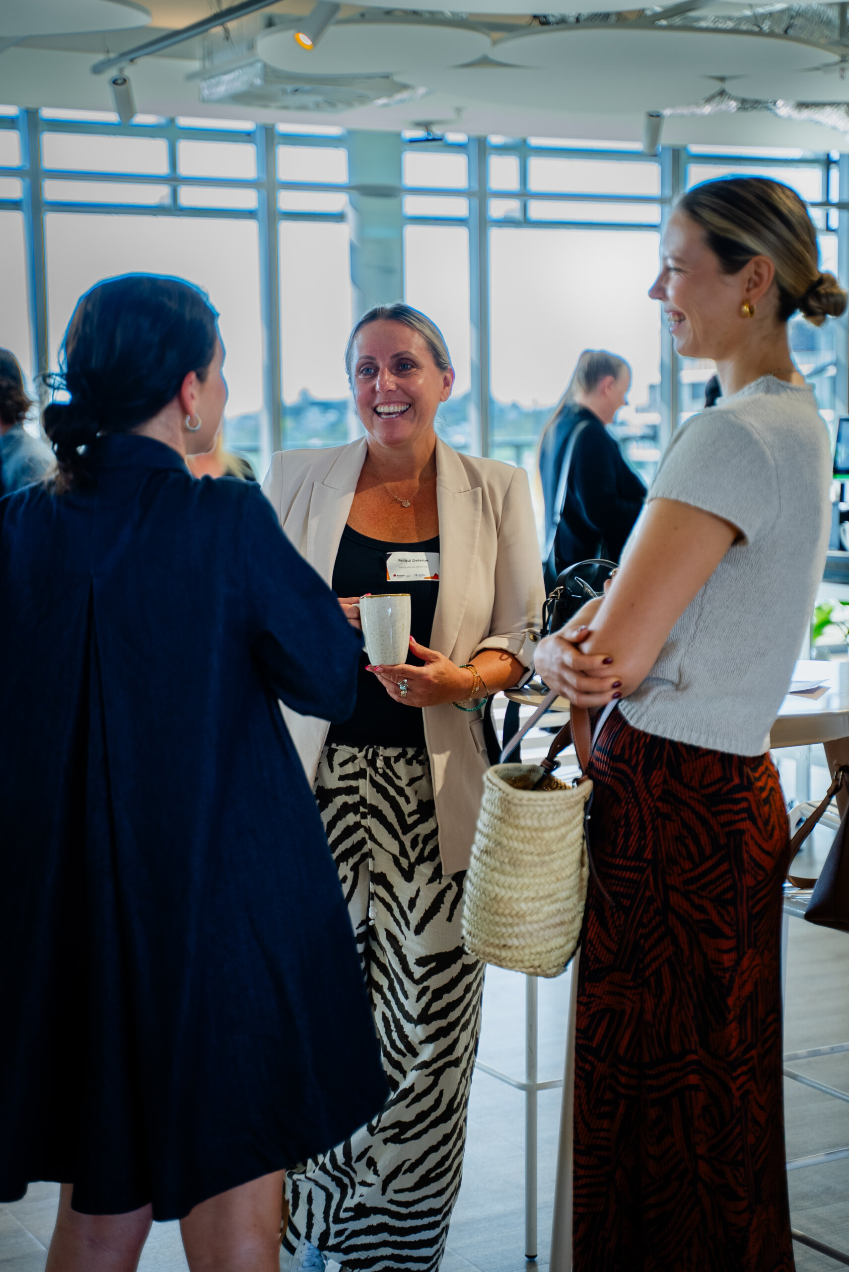 BCQ - Digital Future_Networking_34